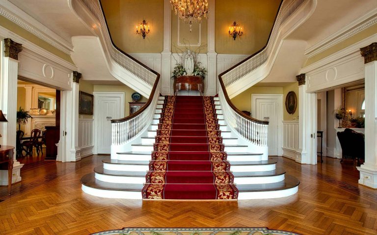 luxury hotel